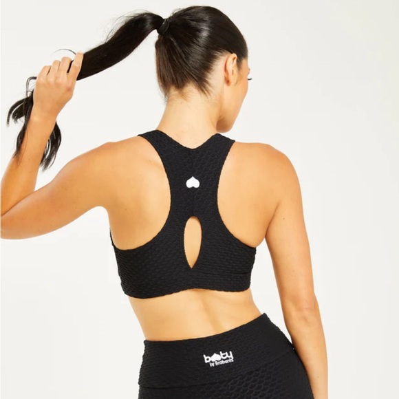 Booty by Brabants Croco Skin Deep V Top - Picture 7 of 7